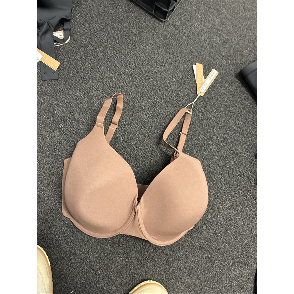 SKIMS Kim K. Fits Everybody T-Shirt Demi Bra 34DDDD Jasper NWT New Women